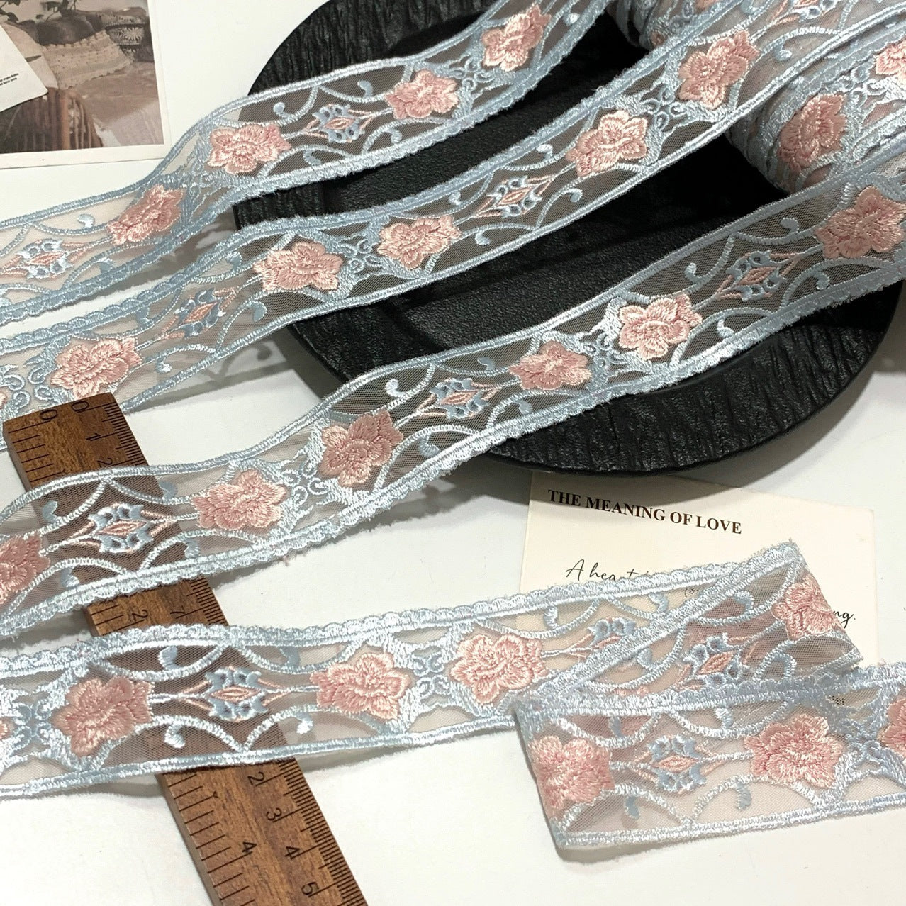 FREEDOMBEAUTY | Spot light pink blue antique soft home textile embroidered mesh lace accessories decorative DIY