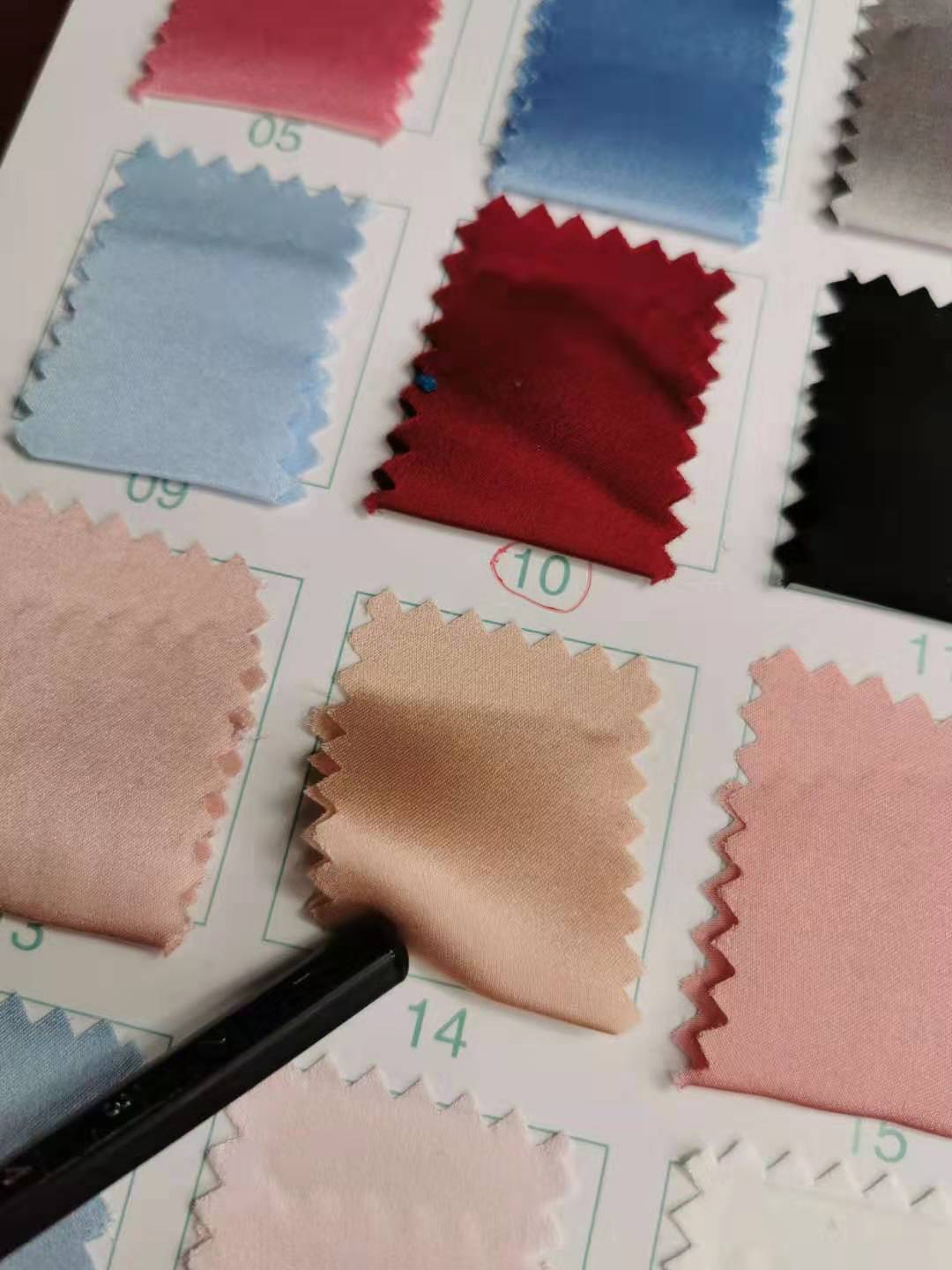 Freedombeauty | Plain crepe silk 16/19 mmi 114 cm width 100% mulberry silk fabric wholesale clothing pillowcase silk fabric