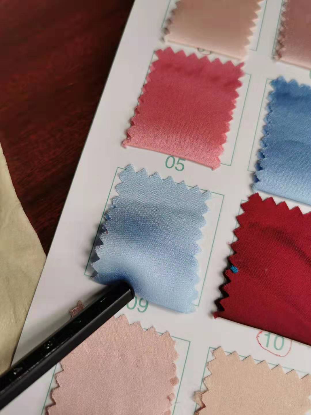 Freedombeauty | Plain crepe silk 16/19 mmi 114 cm width 100% mulberry silk fabric wholesale clothing pillowcase silk fabric