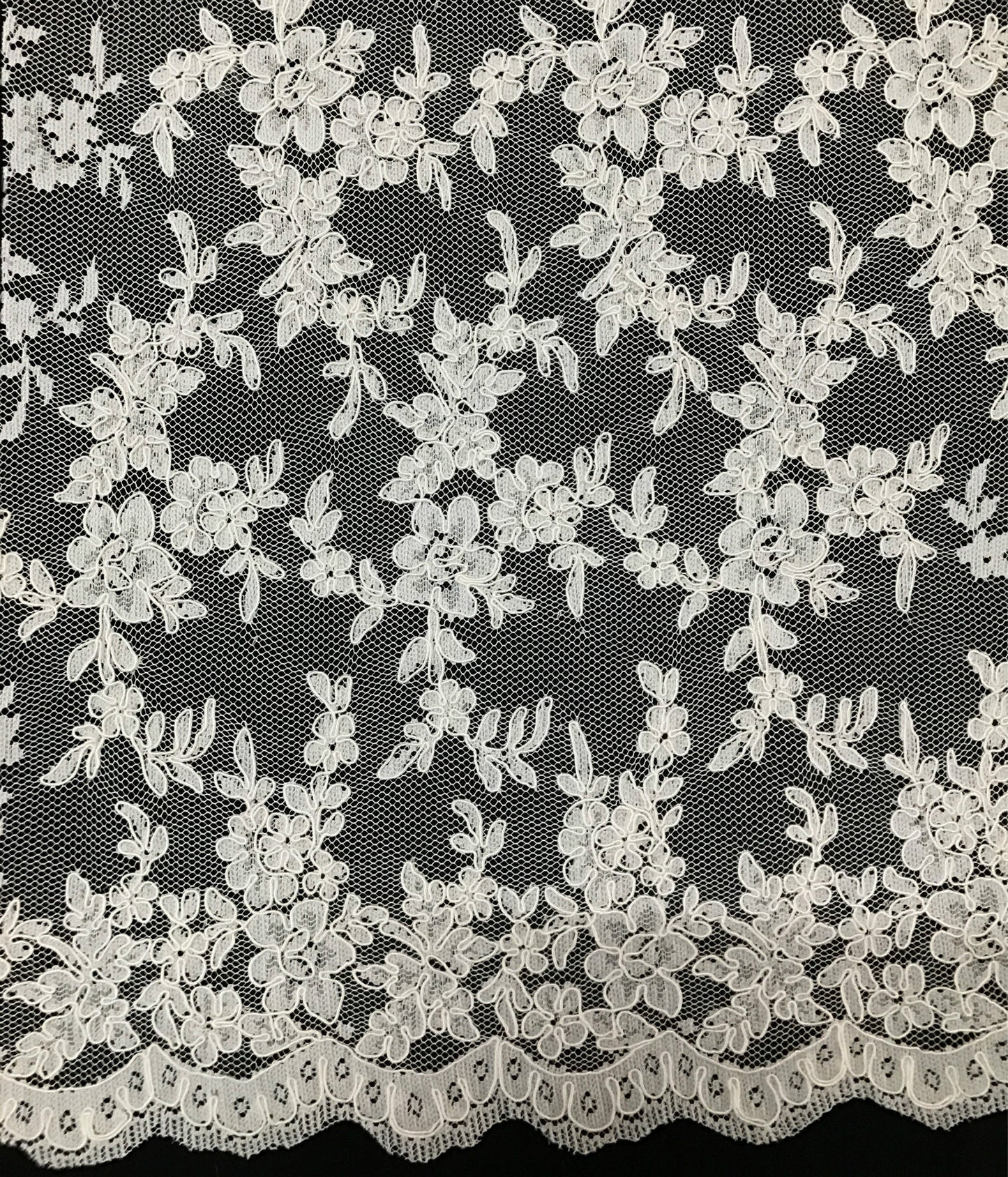 Freedombeauty | Supply Lace Car Strand Fabric Wedding Dress Veil Materials