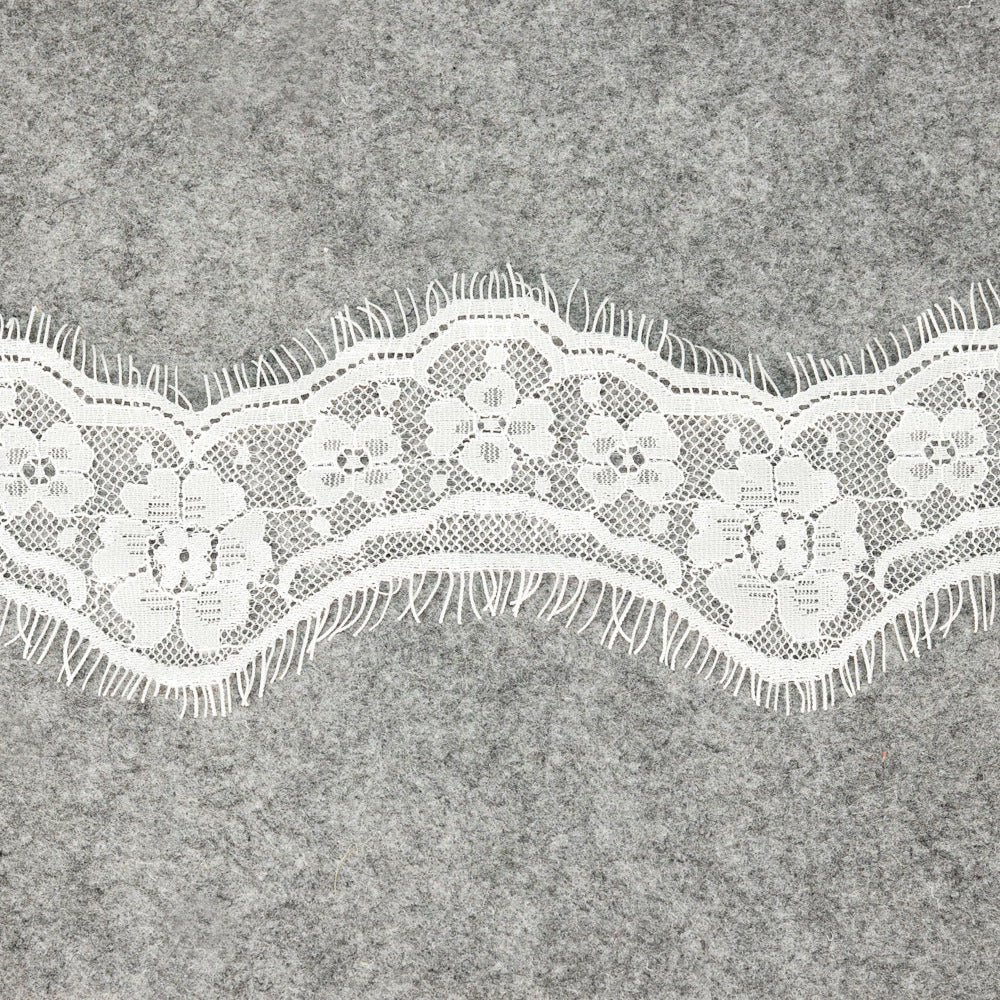 FREEDOMBEAUTY | Curved small flower lace fashion lace 7cm eyelashes black and white lace lace, clothing accessories