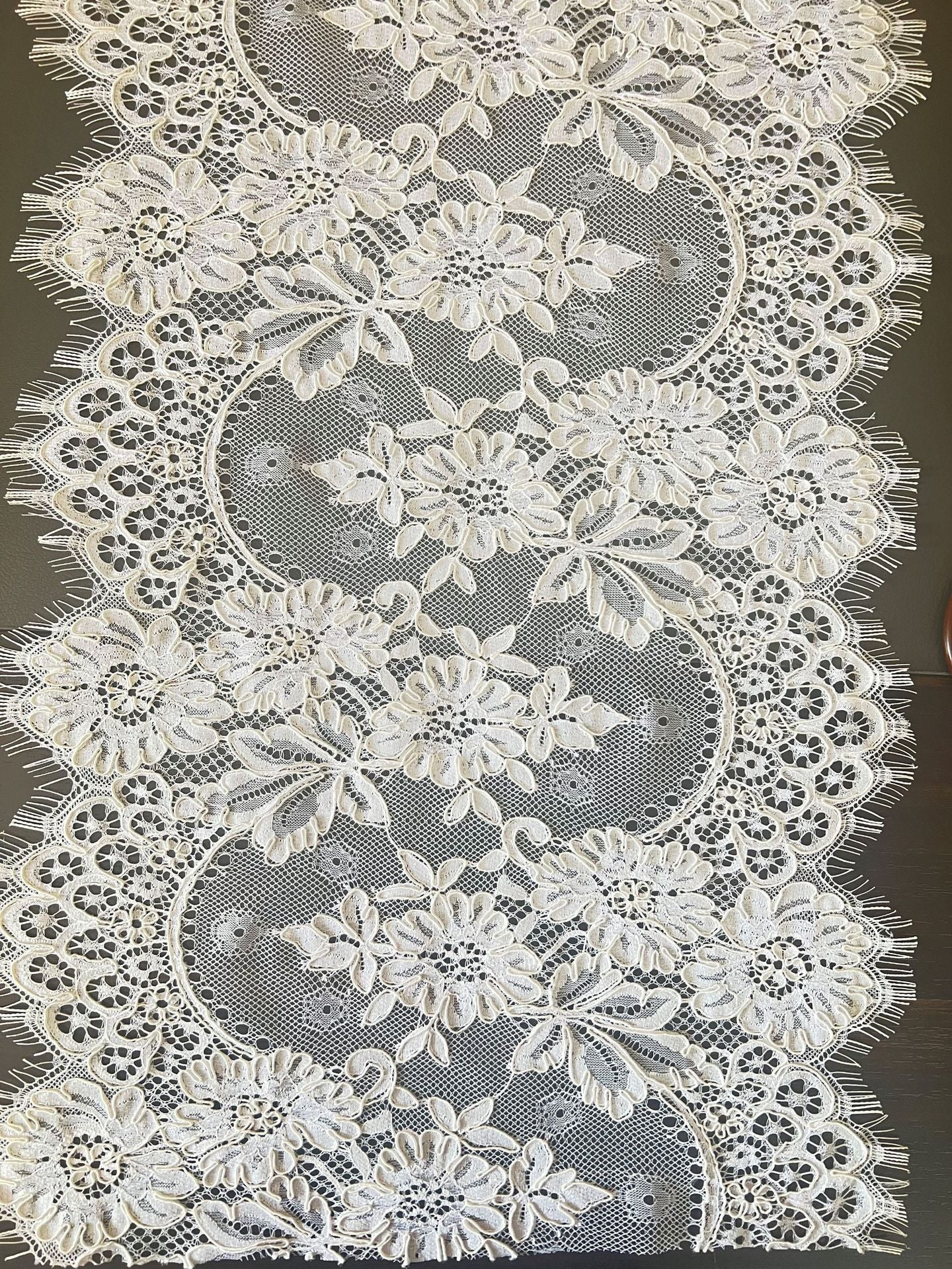 Freedombeauty | Supply Eyelash Lace Wedding Dress Fashion Lace Accessories Three-Dimensional Bone Line