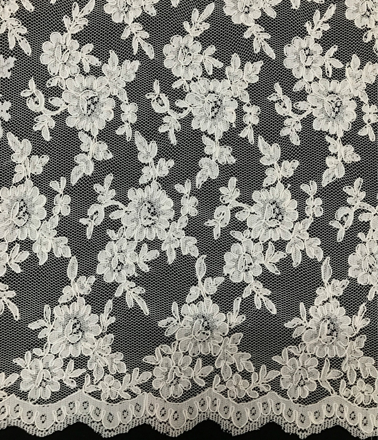 Freedombeauty | Supply Lace Car Strand Fabric Wedding Dress Veil Materials