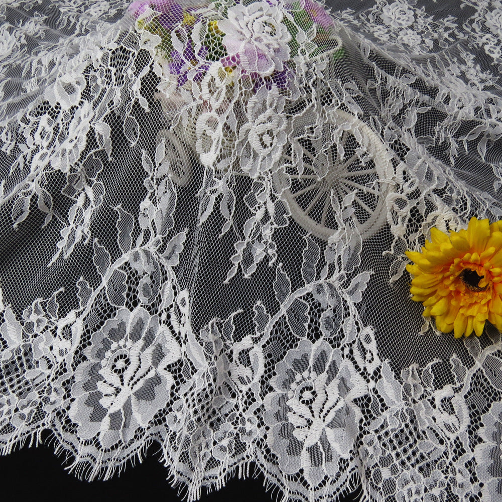 FREEDOMBEAUTY | High-quality pressed yarn big flower combination nylon warp knitted eyelash lace, medium and large lace factory women's skirt lace