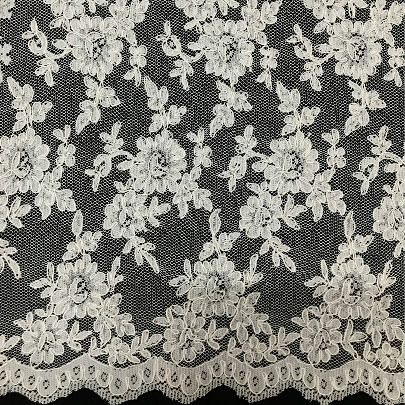 Freedombeauty | Supply Lace Car Strand Fabric Wedding Dress Veil Materials