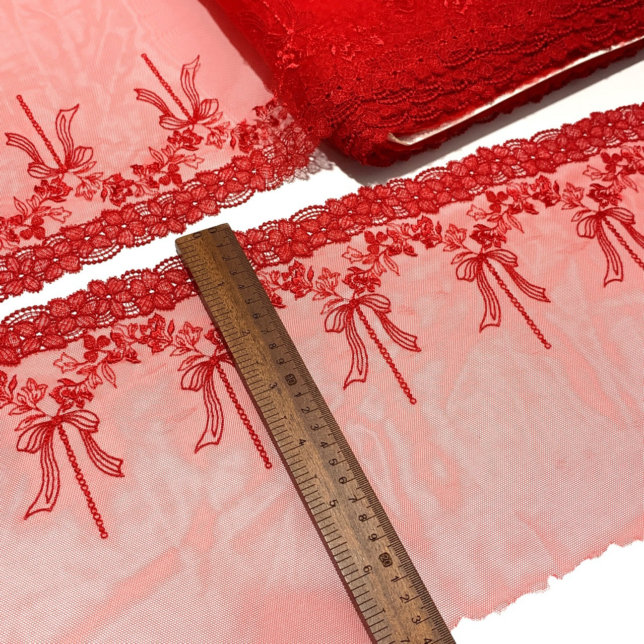 FREEDOMBEAUTY | Spot big red hollow water-soluble edge court style bow embroidery mesh lace accessories