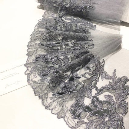 FREEDOMBEAUTY | Spot retro silver gray red velvet bright silk thread heavy industry embroidery mesh lace accessories decorative design