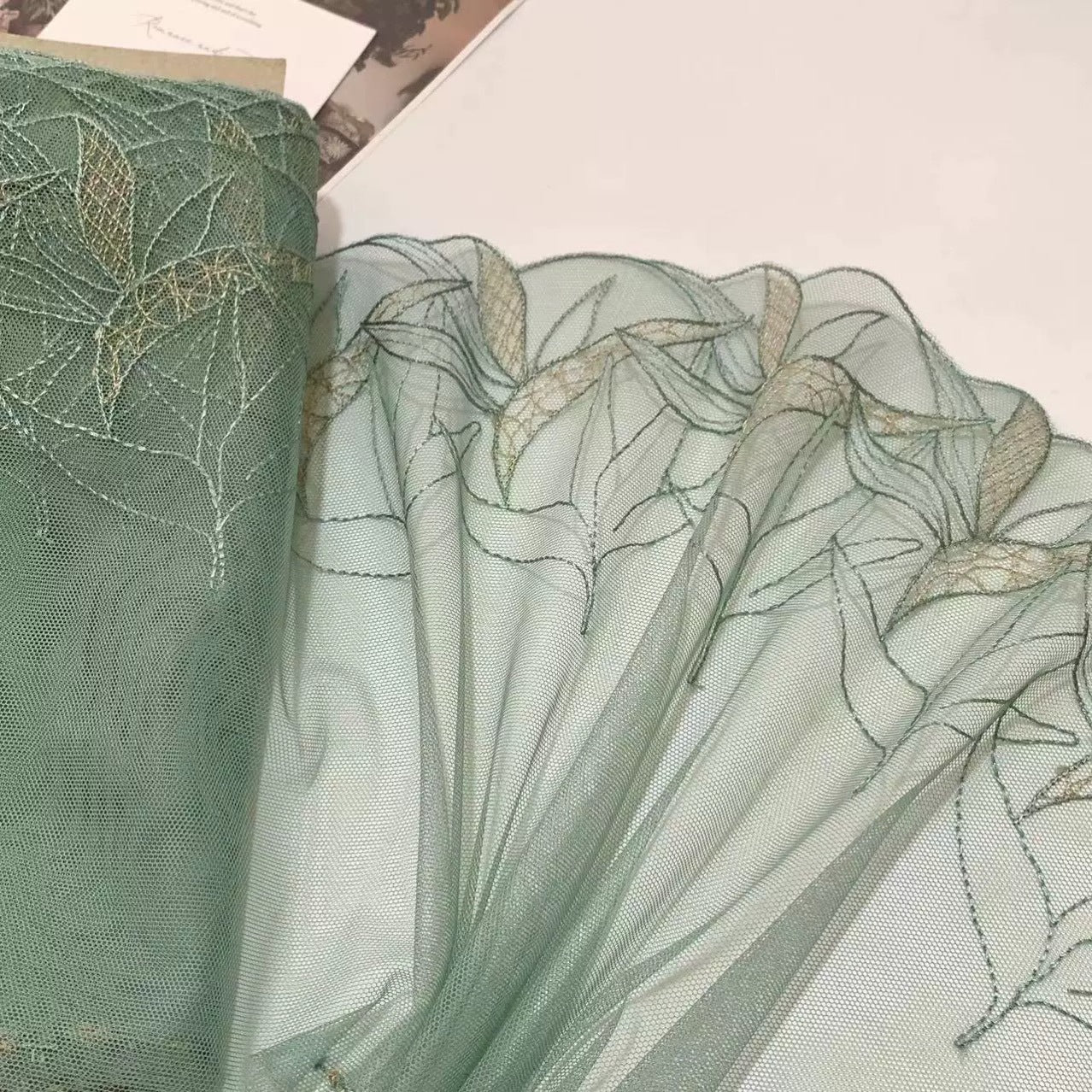 FREEDOMBEAUTY | Spot elegant embroidery mesh lace soft lace accessories DIY design fabric clothing