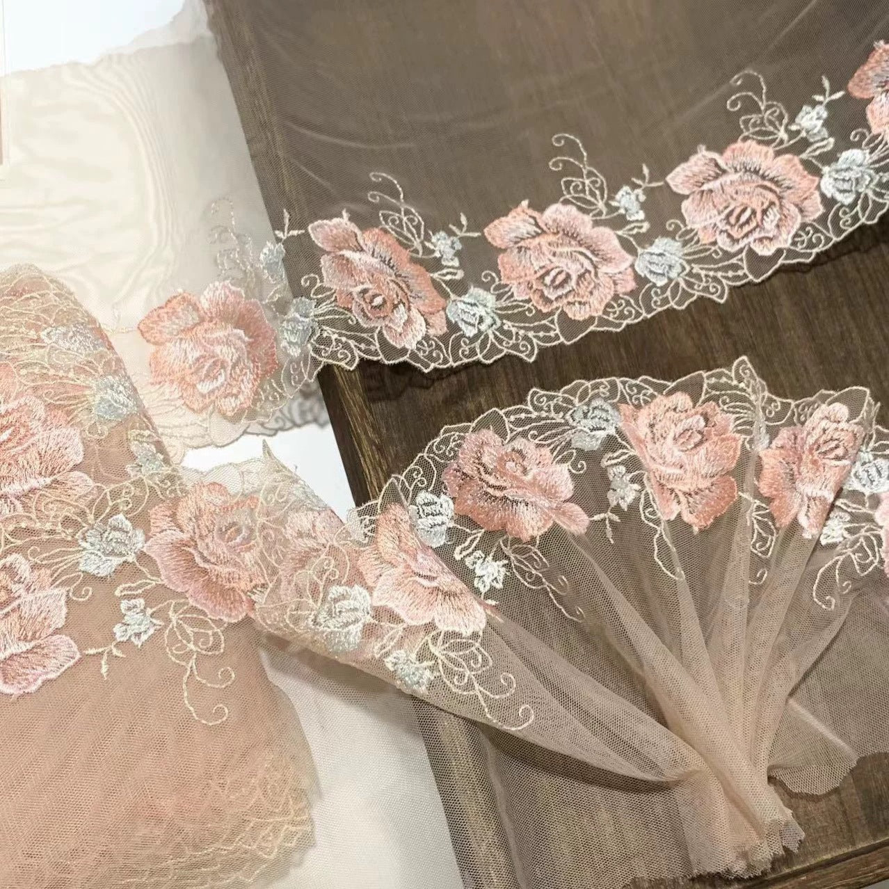 FREEDOMBEAUTY | Spot Heavy Industry Rose Embroidery Mesh Yarn Lace Accessories Clothing DIY Fabric Decoration