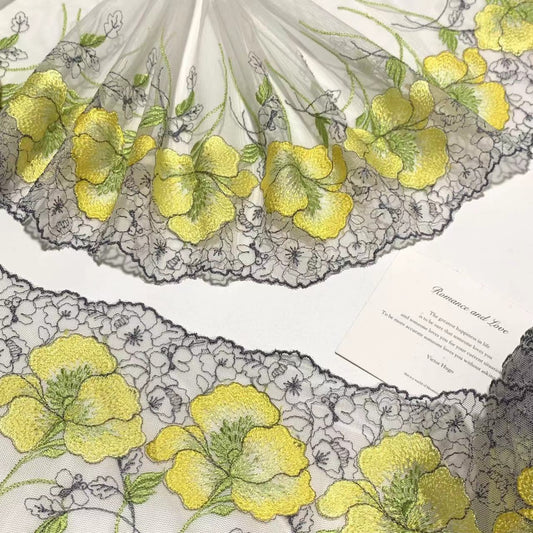 FREEDOMBEAUTY | Spot light yellow green white retro embroidered mesh lace accessories clothing design decoration
