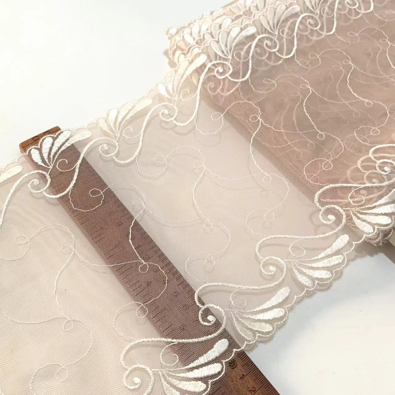 FREEDOMBEAUTY | Spot retro bilateral mesh embroidery lace accessories decorative design DIY fabric apparel