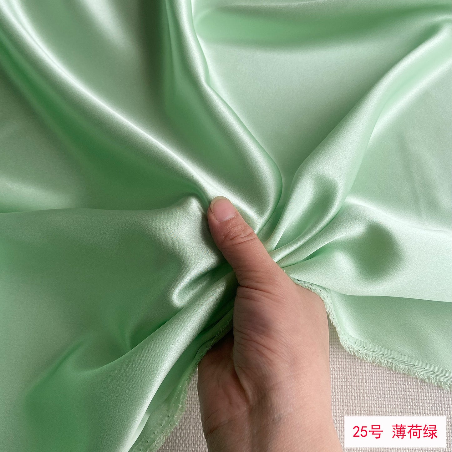 FREEDOMBEAUTY | 140 wide 22 mmi silk plain crepe satin fabric 100 mulberry silk loungewear shirt silk fabric