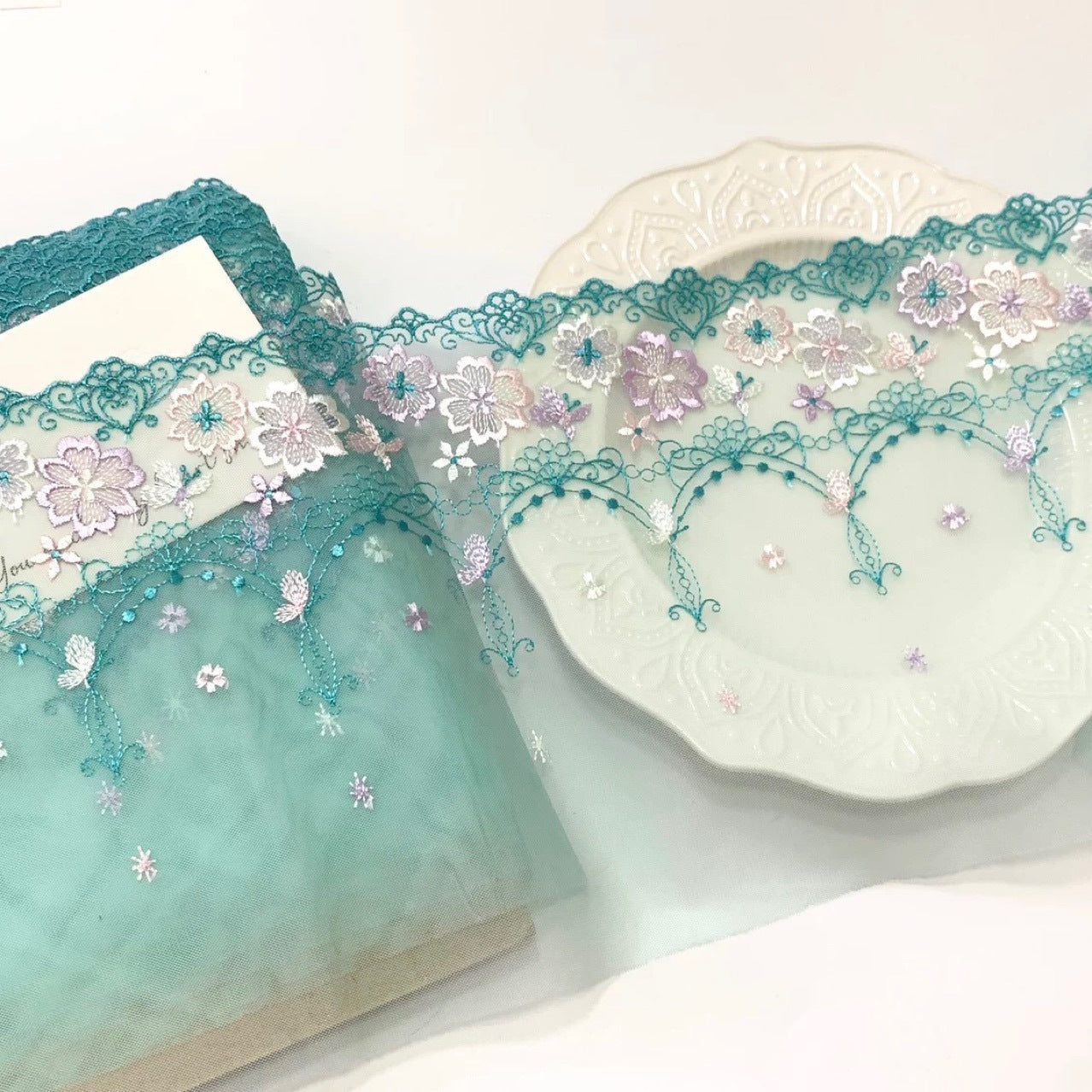 FREEDOMBEAUTY | In-stock macaron arch court-style butterfly embroidery mesh lace accessories decorative design apparel