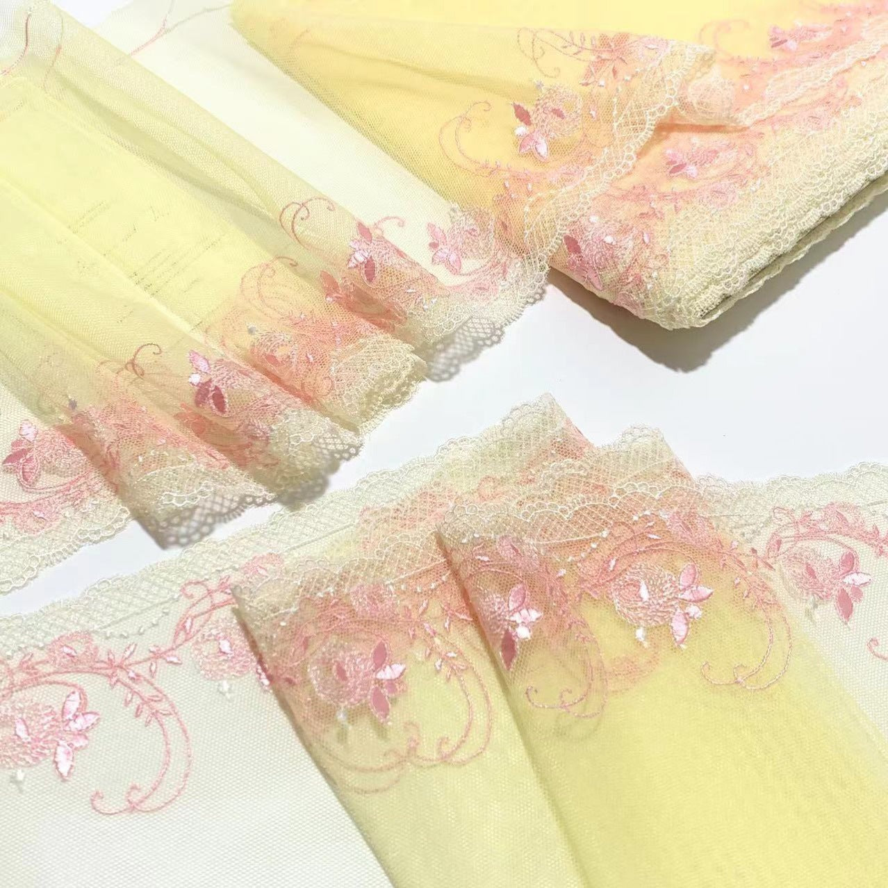 FREEDOMBEAUTY | Spot retro little rose embroidery mesh lace accessories design DIY soft fabric