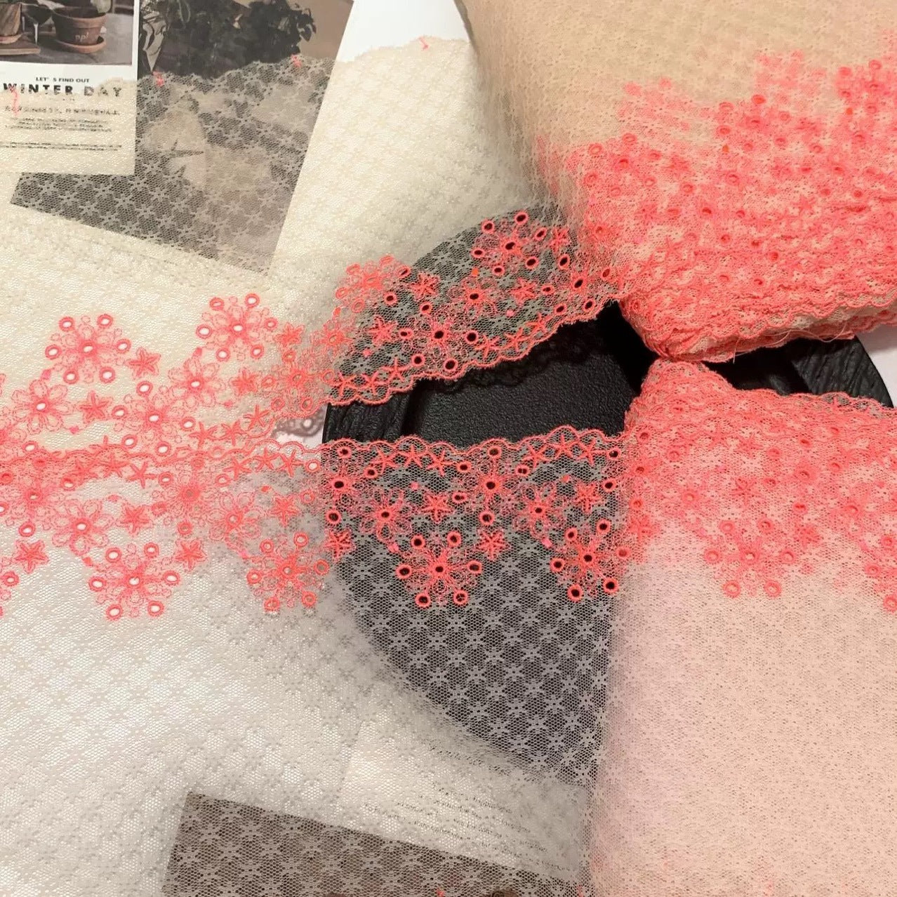 FREEDOMBEAUTY | Bright pink green hollow embroidery jacquard lace lace accessories decorative design DIY