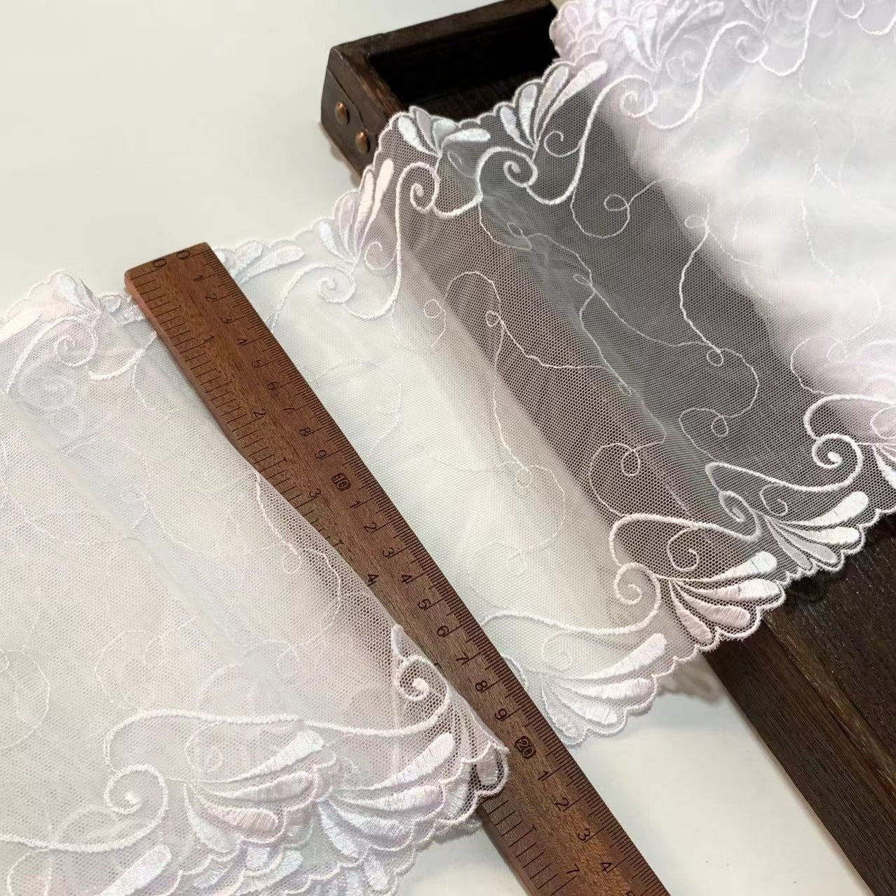 FREEDOMBEAUTY | Spot retro bilateral mesh embroidery lace accessories decorative design DIY fabric apparel