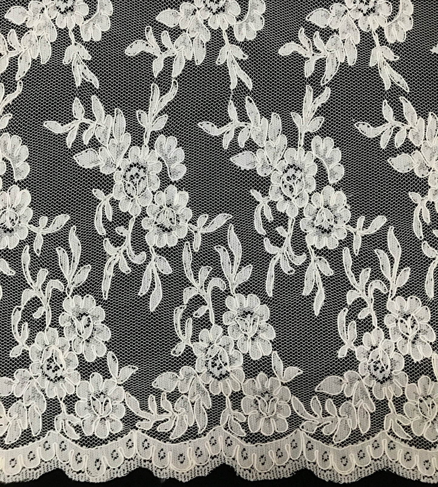 Freedombeauty | Supply Lace Car Strand Fabric Wedding Dress Veil Materials