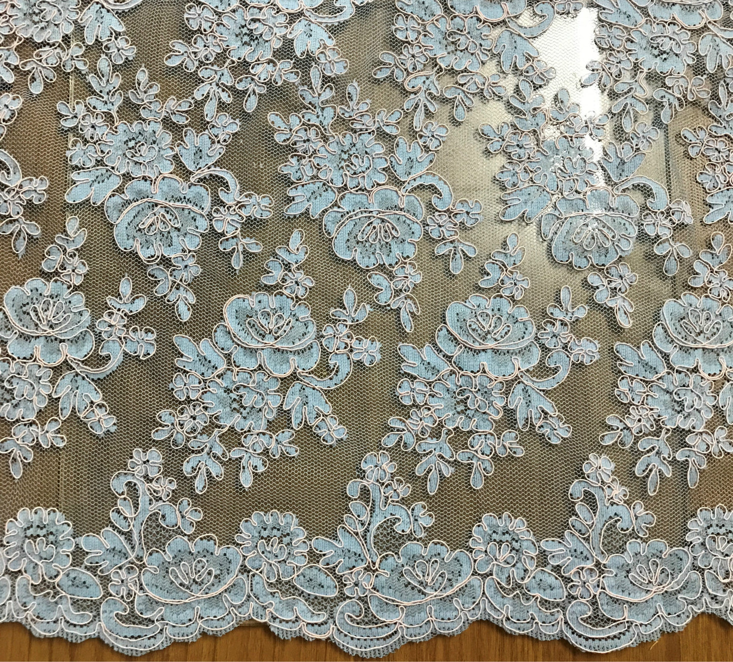 Freedombeauty | Supply Car Strand Lace Fabric Wedding Dress Fashion Accessories