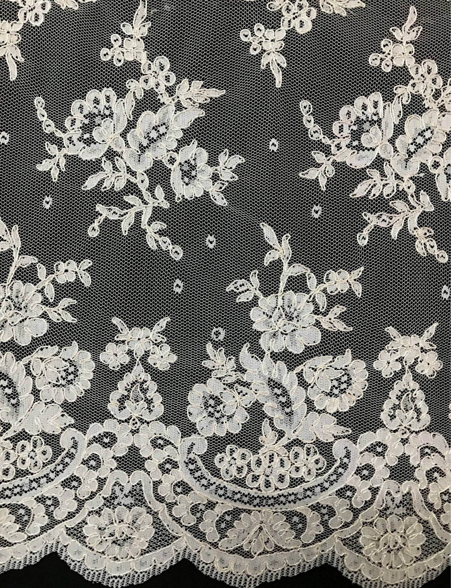 Freedombeauty | Supply Lace Car Strand Fabric Wedding Dress Veil Fashion Accessories