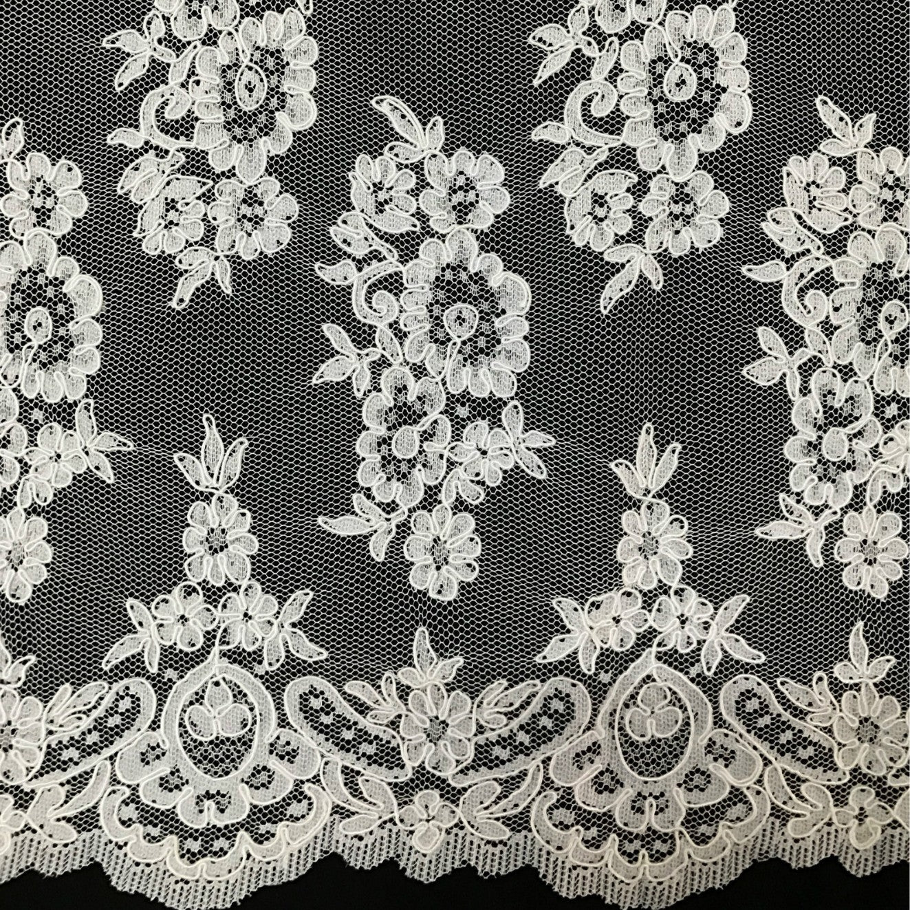 Freedombeauty | Supply Lace Car Strand Fabric Wedding Dress Veil Fashion Accessories