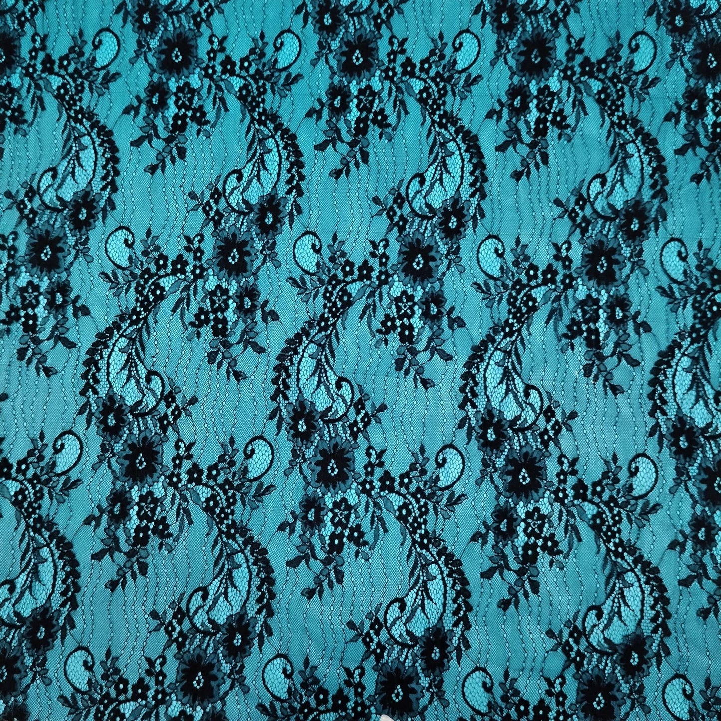 freedombeauty|Connected Phoenix Tail Flower Shape Full Nylon In Stock Lace Fabric Black and White Dress Gown Wedding Dress Eyelash Lace Fabric